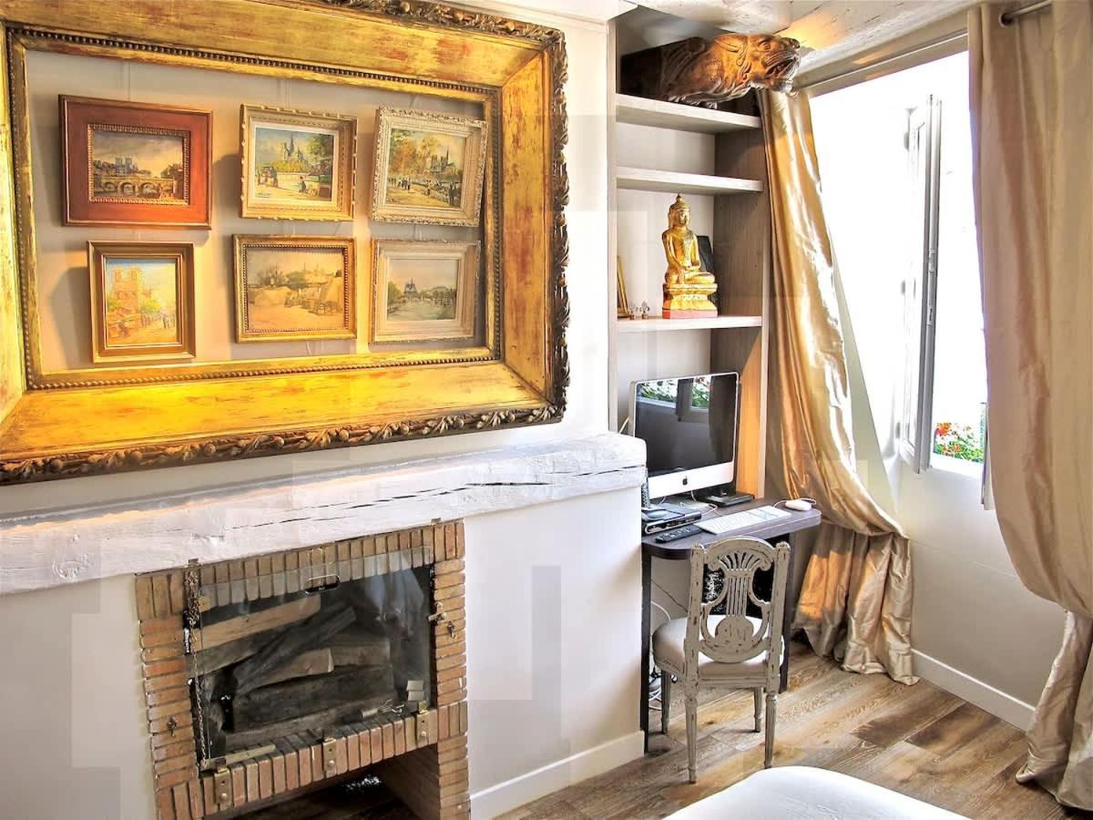 A Duplex In The Sky Apartment Paris